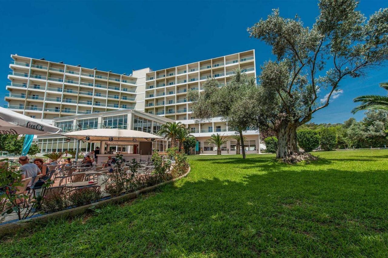 Evia Riviera Resort Amarynthos Exteriér fotografie